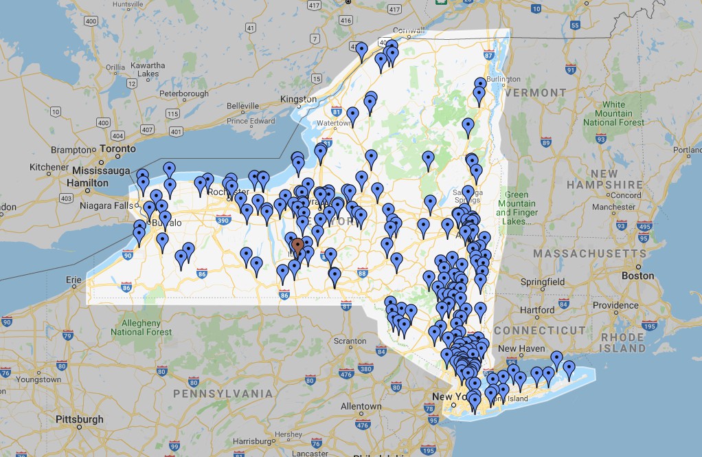 Map of the state of New York with pips marking X climate smart communities